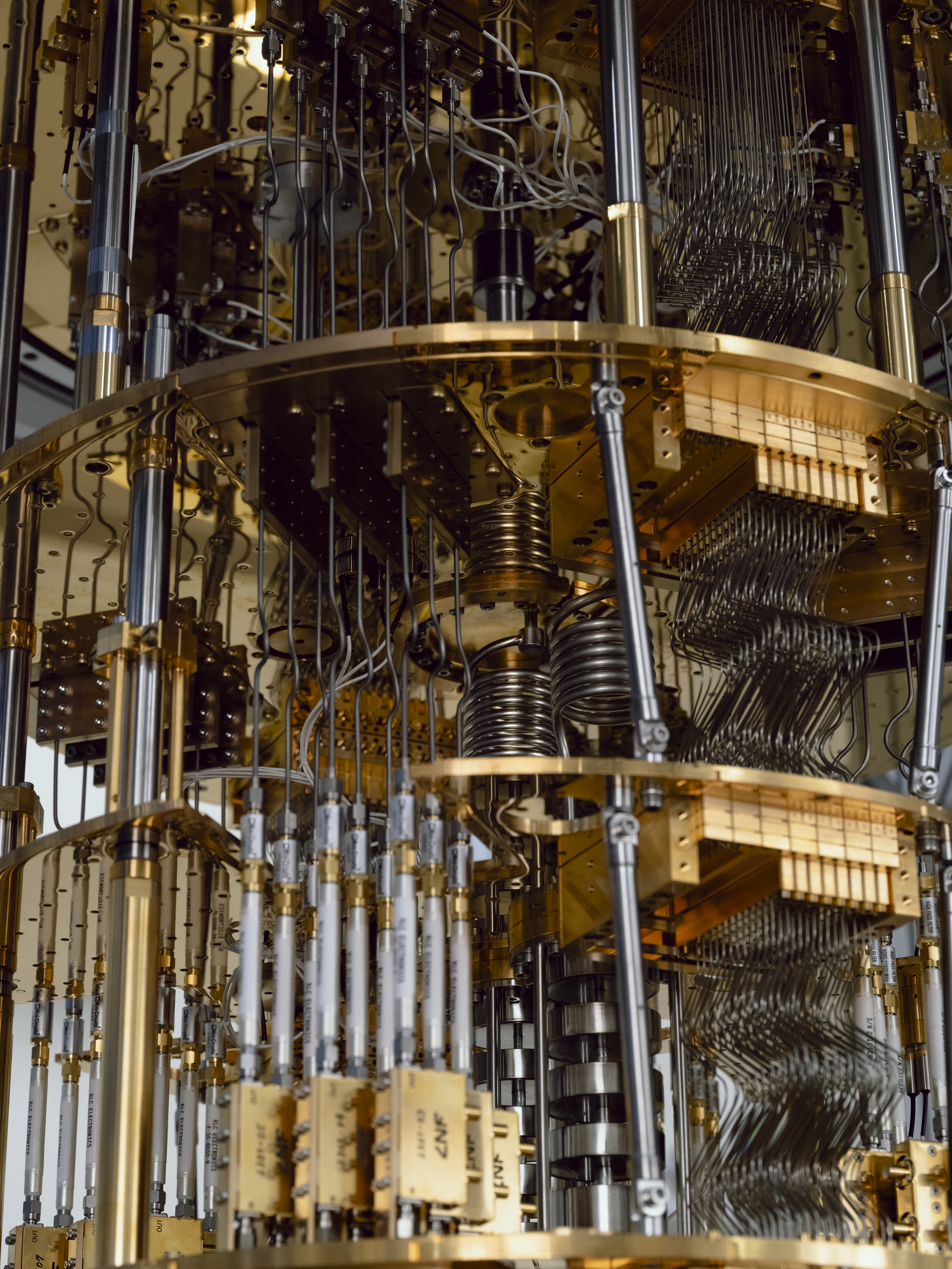 量子の世界にはファンタジーがある。量子コンピューターの進化と共に歩んできた研究者人生